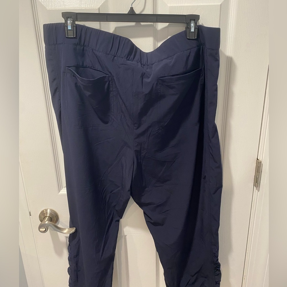 Chico’s straight leg pants - Picture 5 of 5